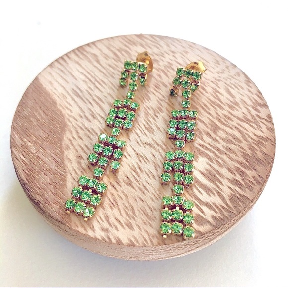 Gold Swarovski peridot earrings - Picture 2 of 4